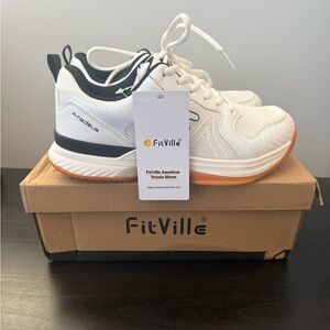 FitVille Amadeus Pickleball Tennis Shoes Size 8.5 NWT White/Orange